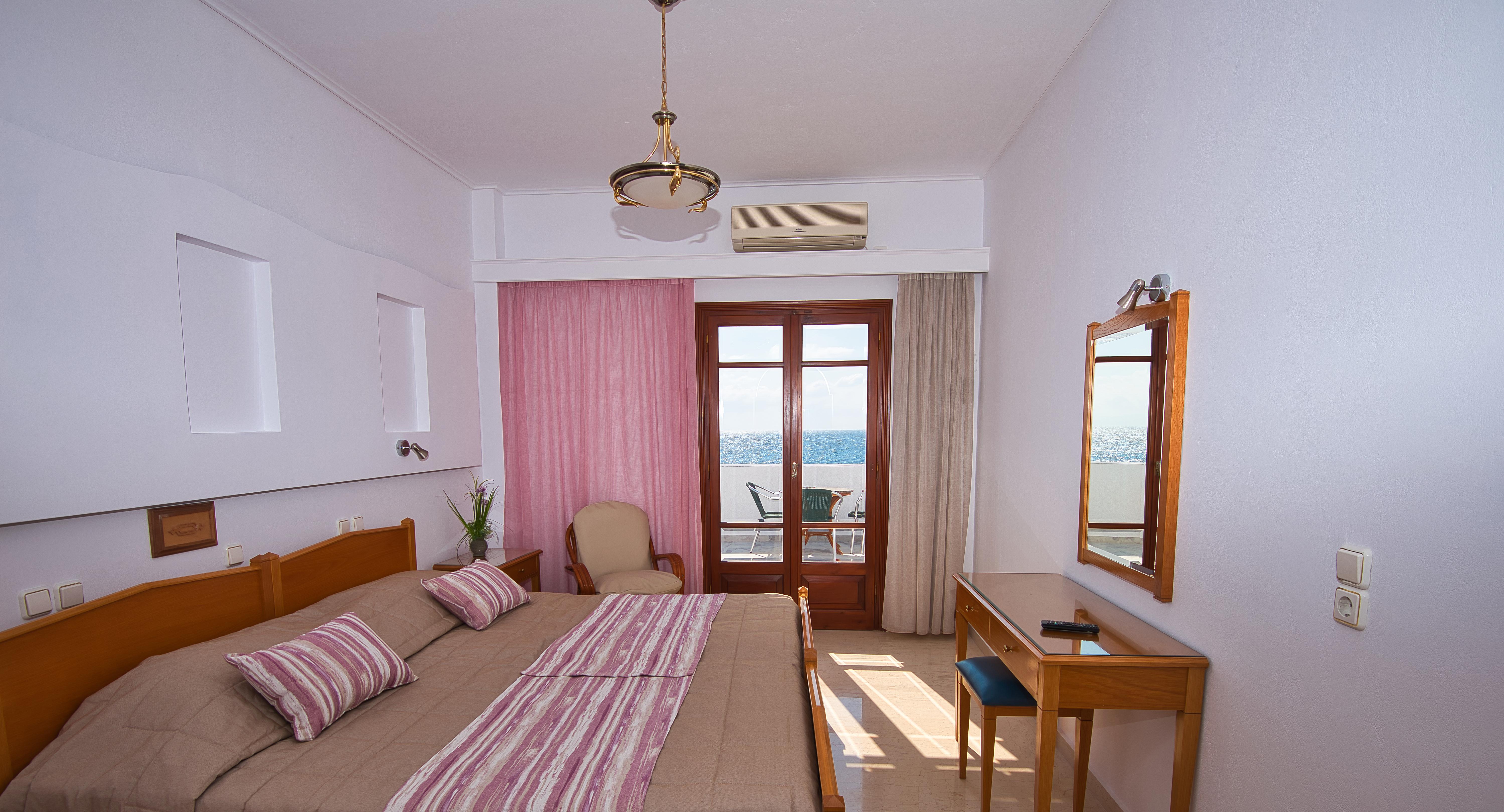 Irini'S Rooms Fteoura Kamári Dış mekan fotoğraf