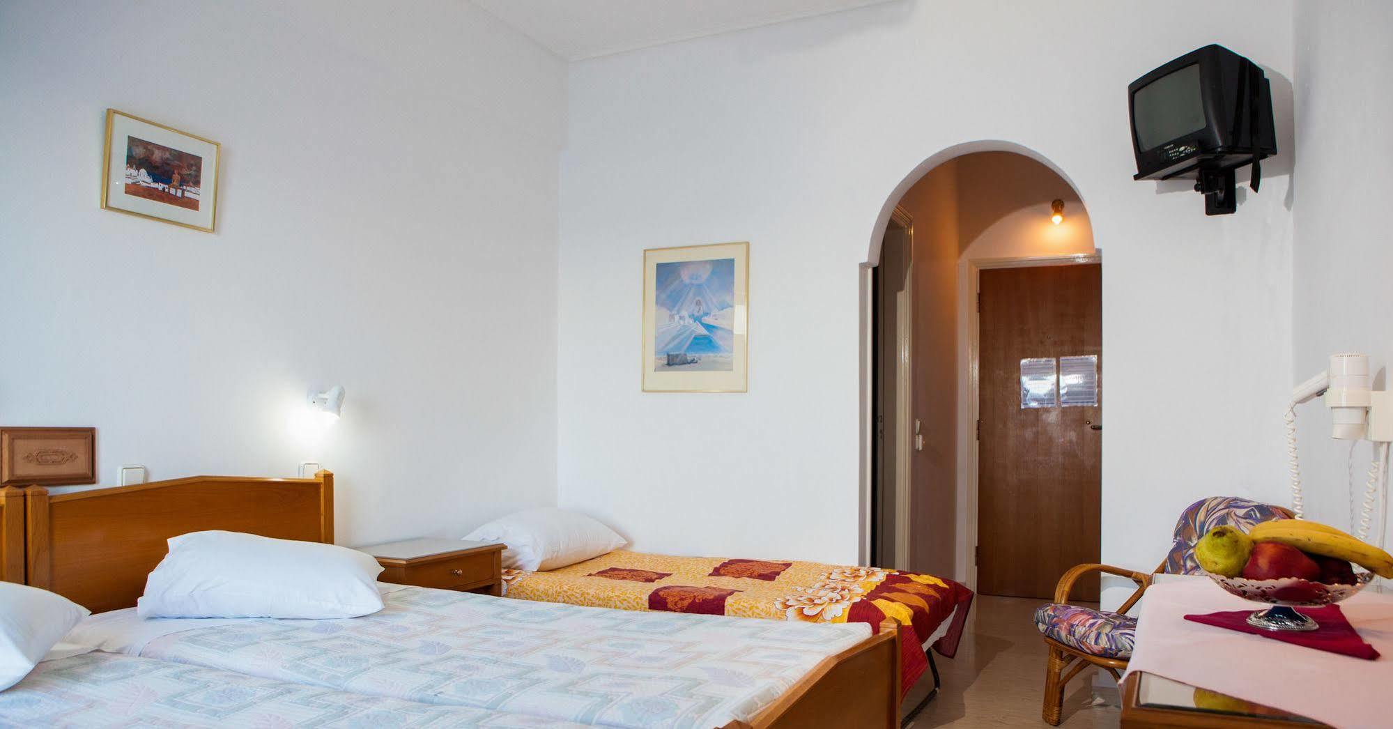 Irini'S Rooms Fteoura Kamári Dış mekan fotoğraf
