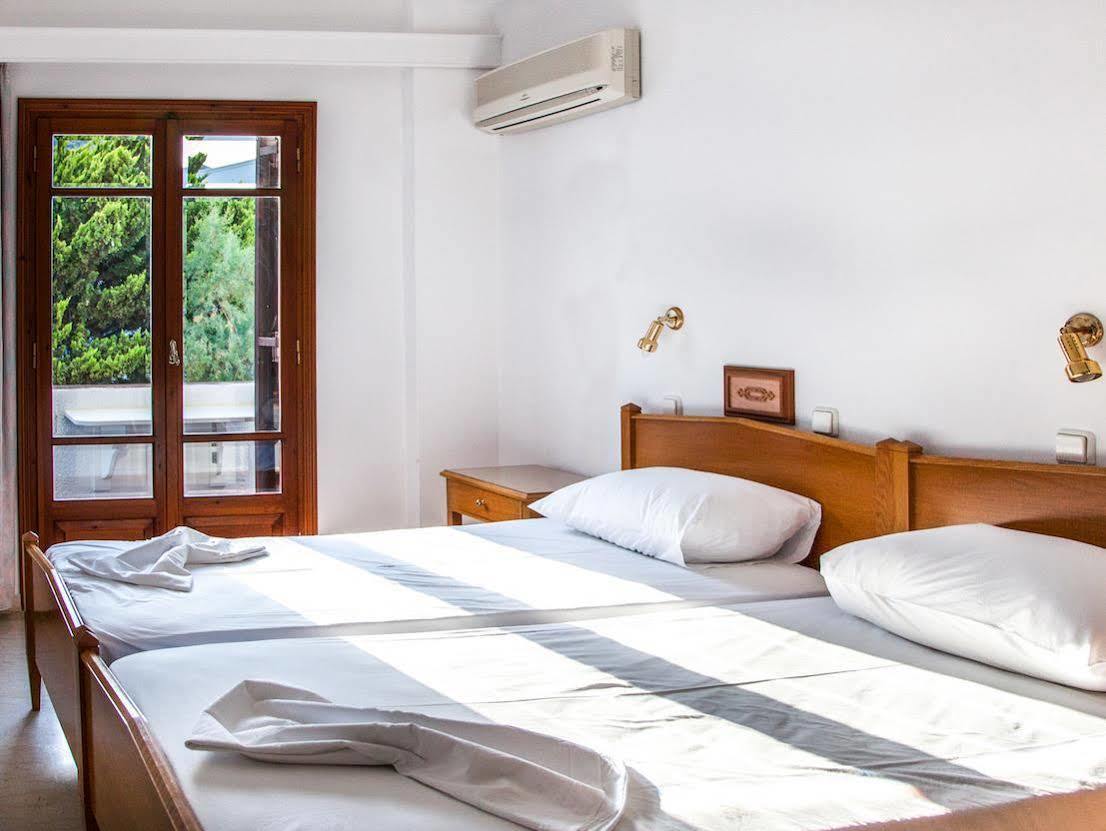 Irini'S Rooms Fteoura Kamári Dış mekan fotoğraf